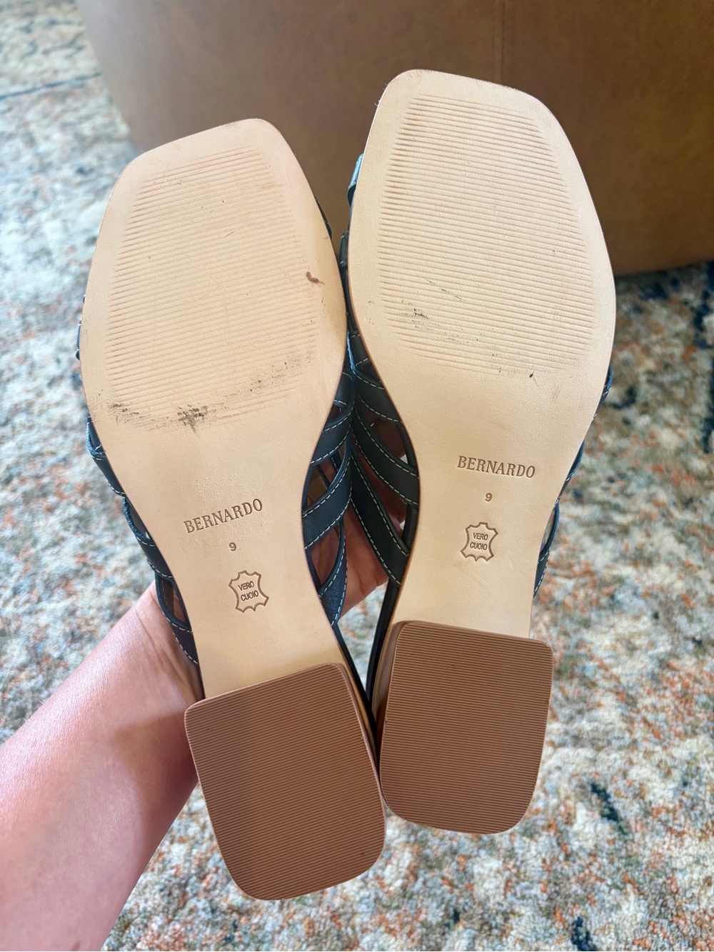 The Bernardo Jacin slip-on heeled sandal Size 9 - Picture 7 of 8